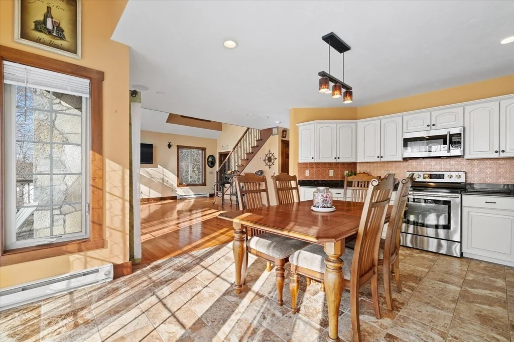 Photo of 110 Minebrook Rd