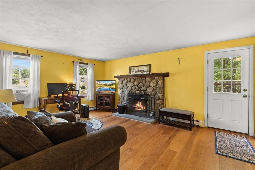 Photo of 71 Pondview Circle