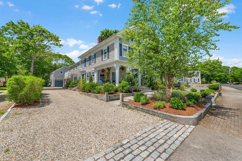 Photo of 304 Front St