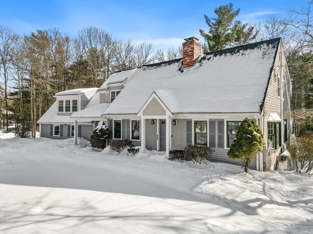 Photo of 935 King St