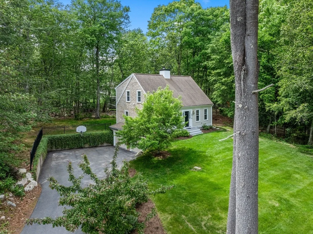 Photo of 52 Highland Crossing Rd
