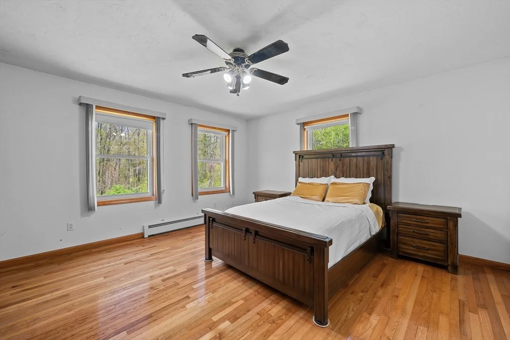 Photo of 1 Woodmere Rd