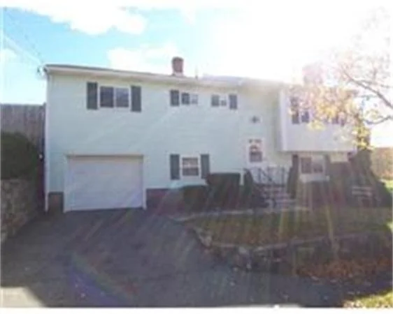 Photo of 5 Murdock Dr