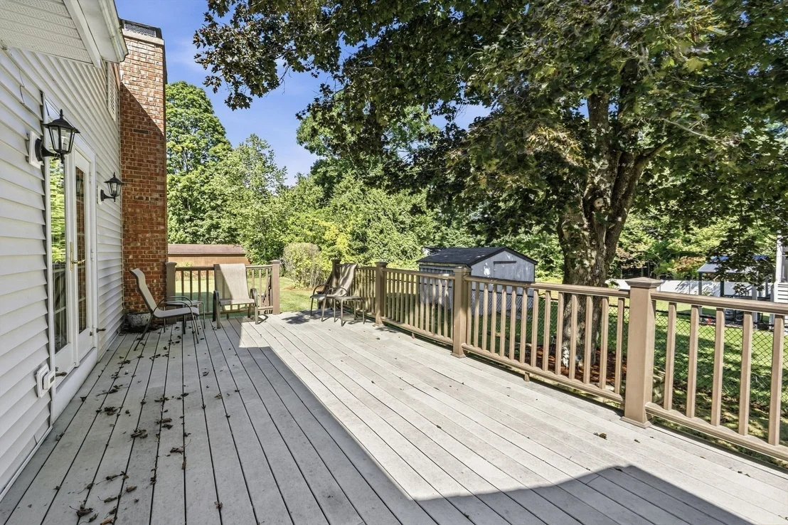 Photo of 207 Loudville Road