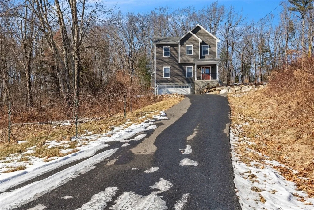 Photo of 74 E Leverett Rd