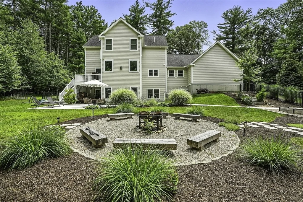 Photo of 40 Newbridge Rd