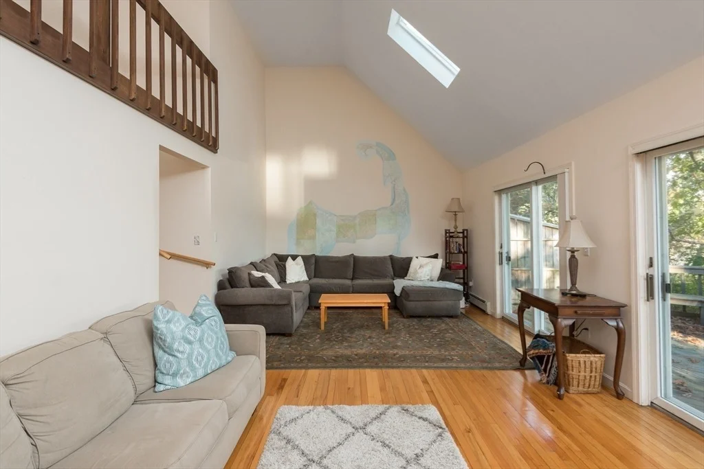 Photo of 35 Duncan Lane