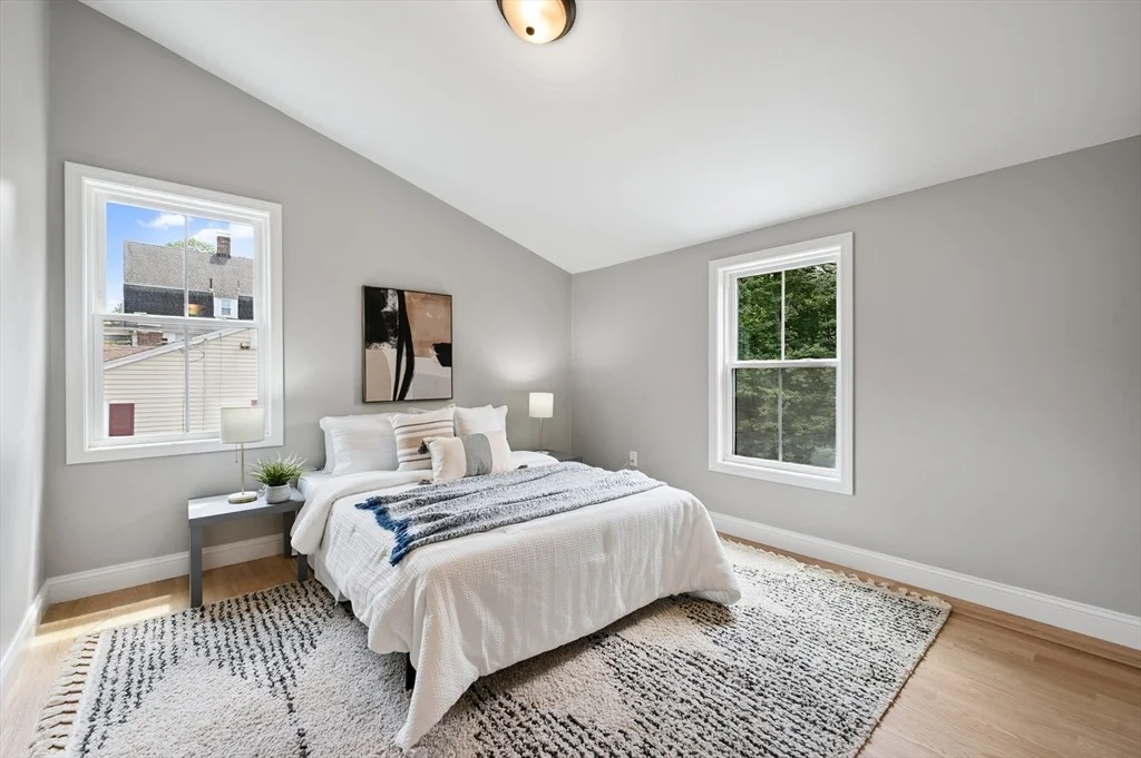 Photo of 32 Mountain Ave