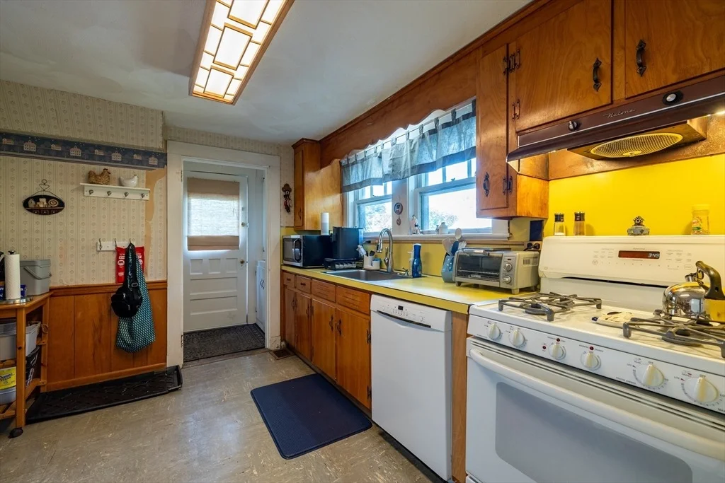 Photo of 9 Parkman Rd