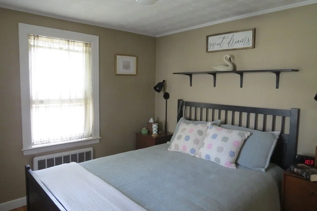 Photo of 102 Ewing Dr