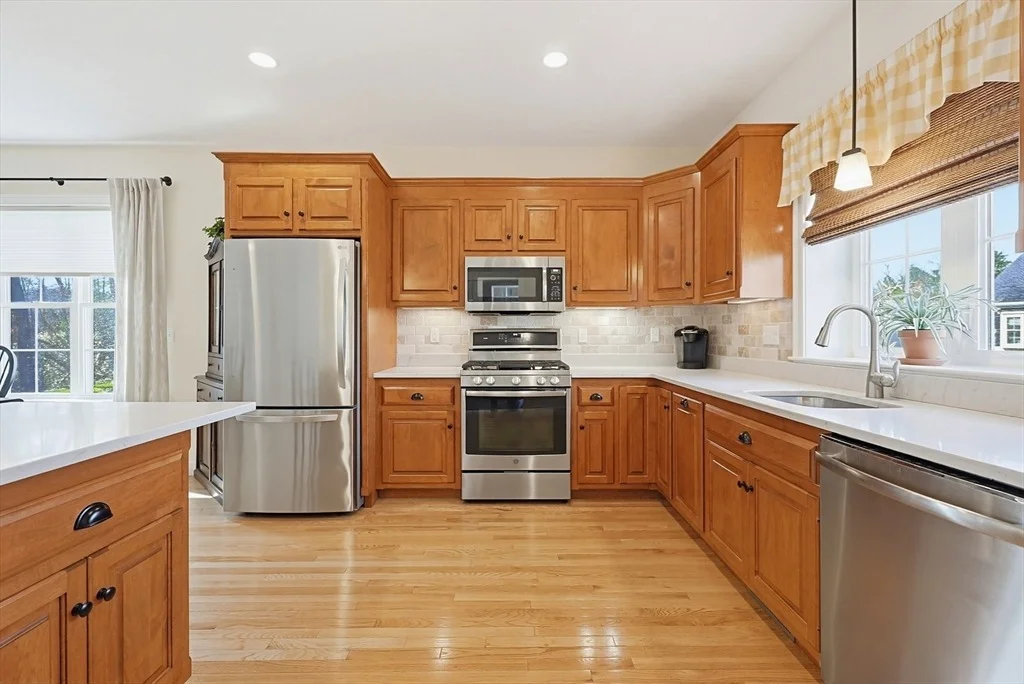 Photo of 30 Partridge View Ln S