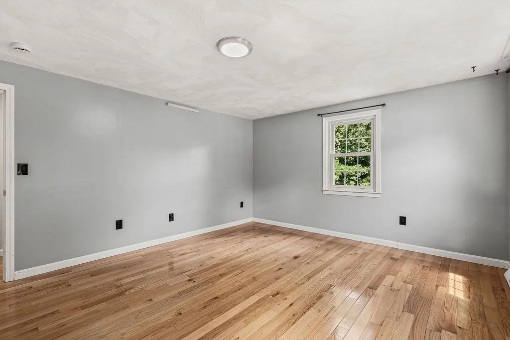 Photo of 394 Old Farm Rd