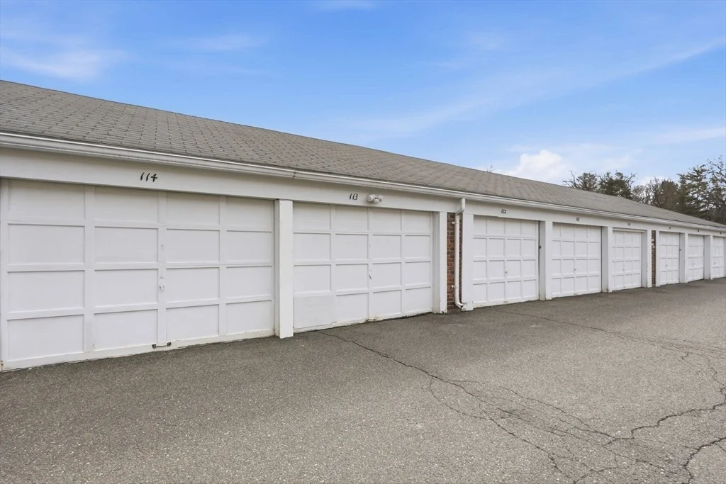 Photo of Unit 41 at 41 Jamestown Dr