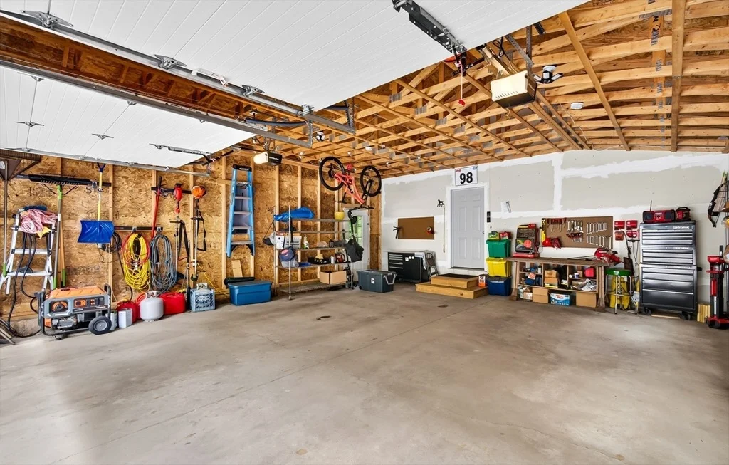 Photo of 170 Queen Lake Rd