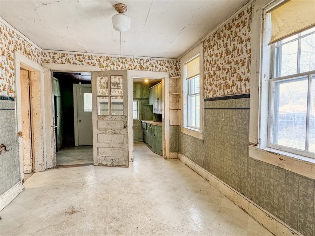Photo of 360 Davis Street