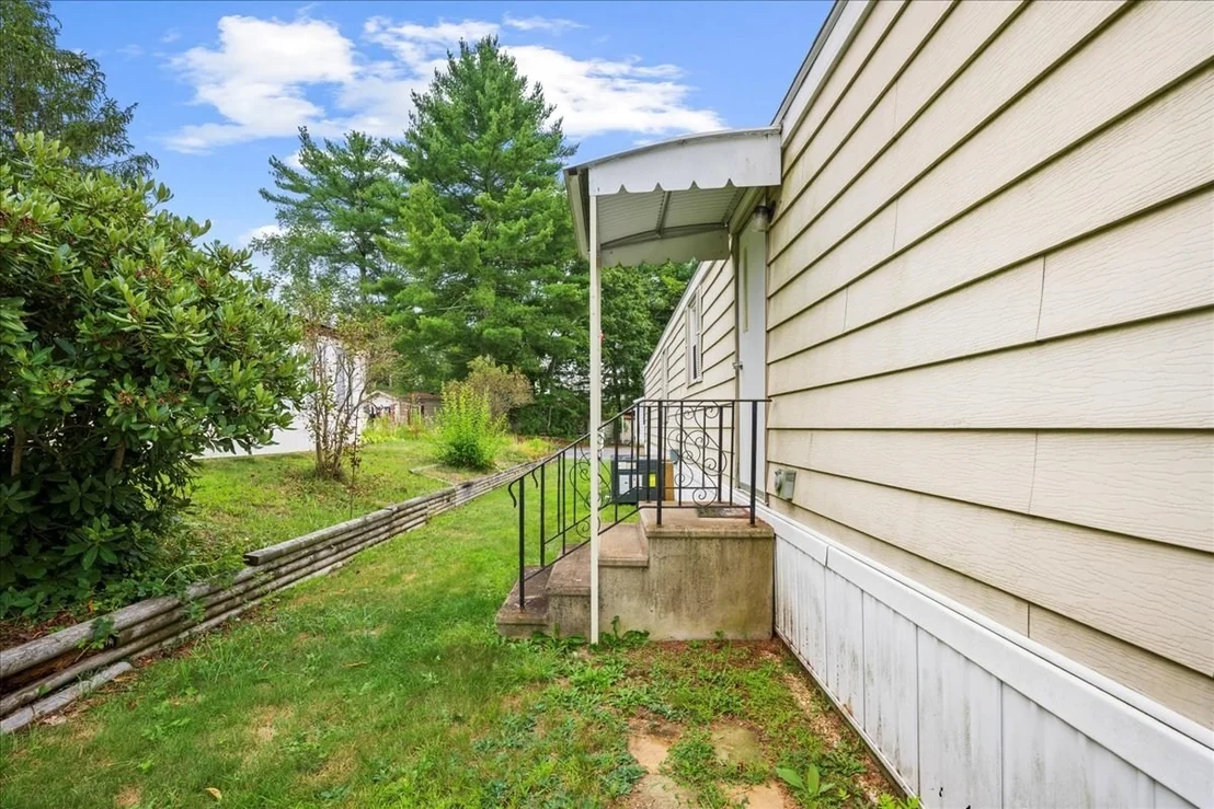 Photo of 126 Pine Ave