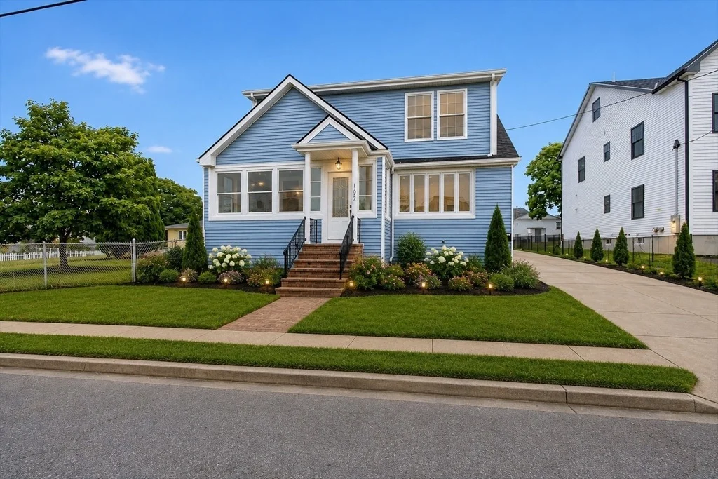 Photo of 298 King St