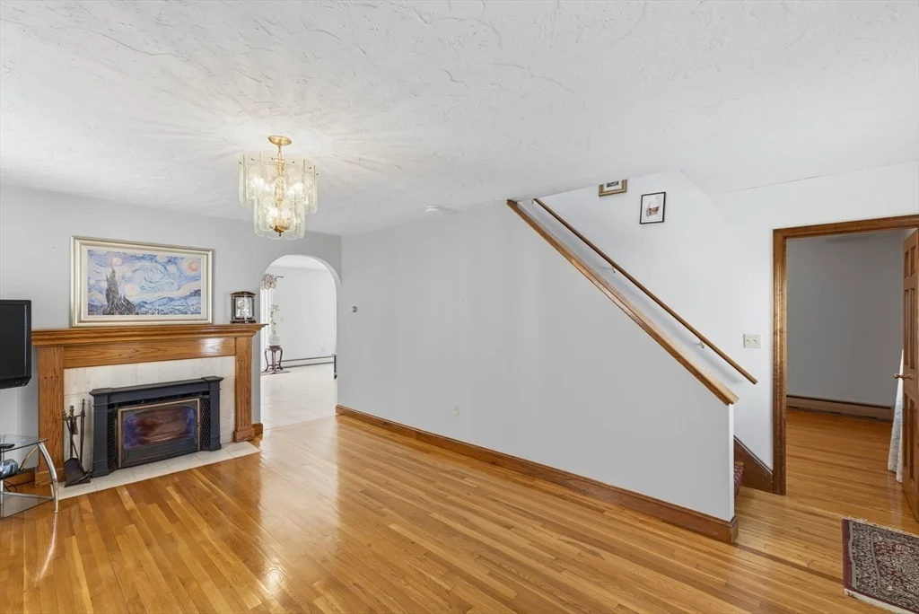 Photo of 54 Edgemont Rd