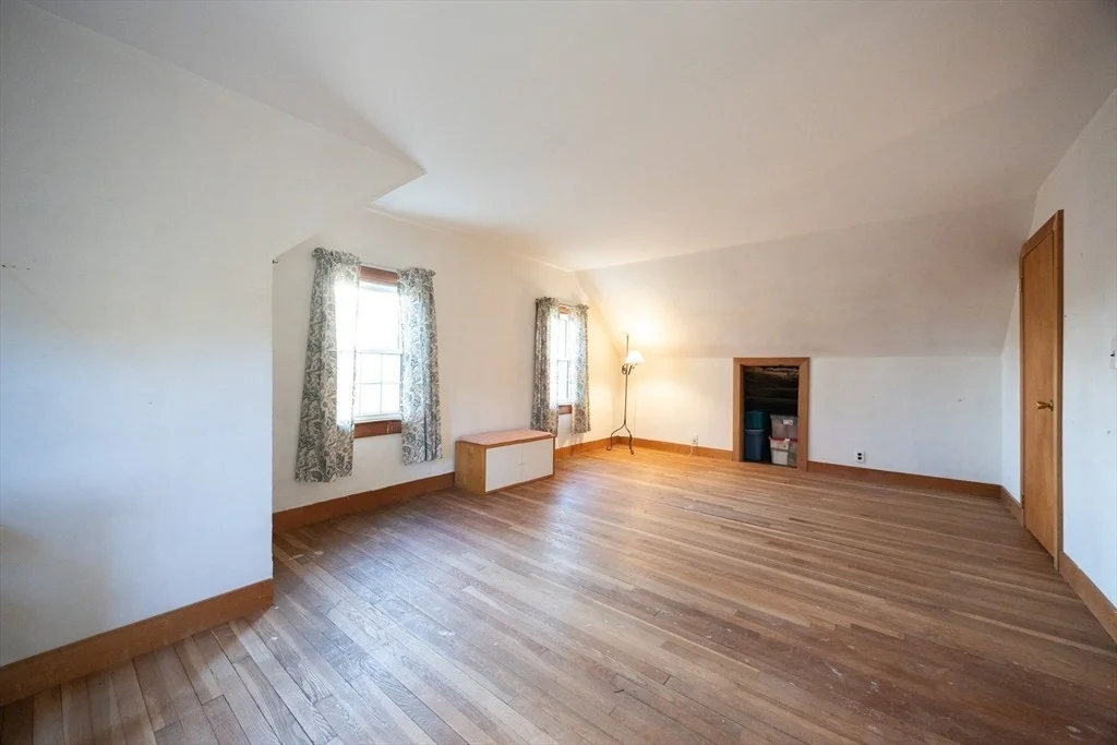 Photo of 51 Barnstable St