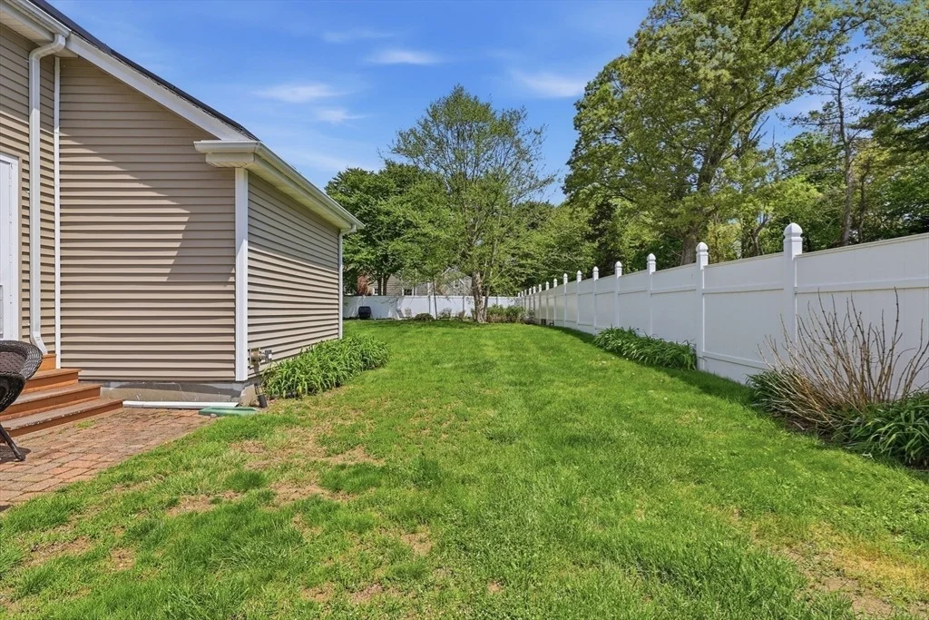 Photo of 1 Valley View Rd