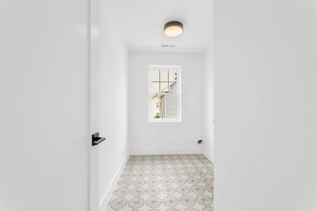 Photo of 71 Hooper Road