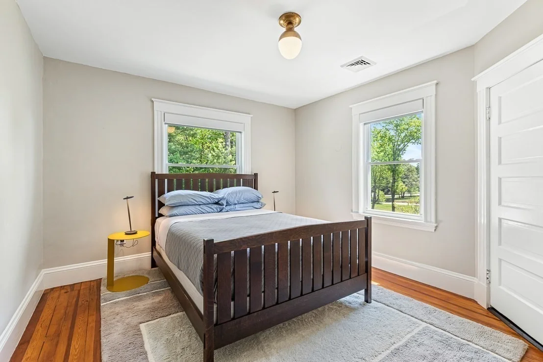 Photo of 10 Pine Road