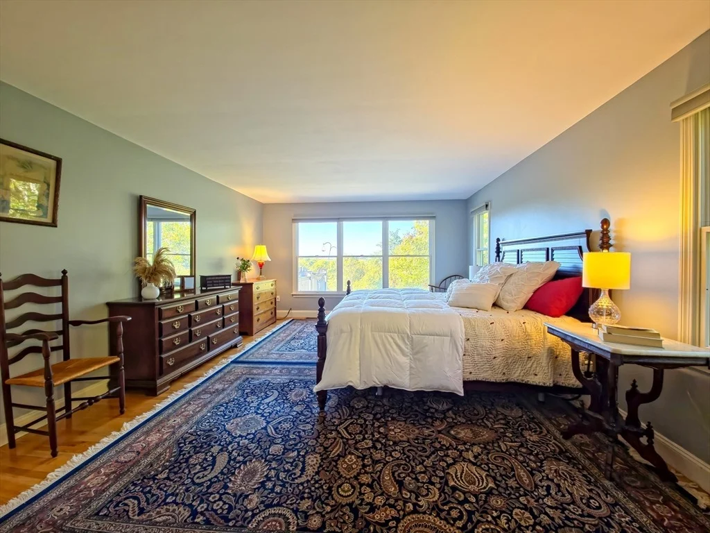 Photo of 4 Mainstay Ln