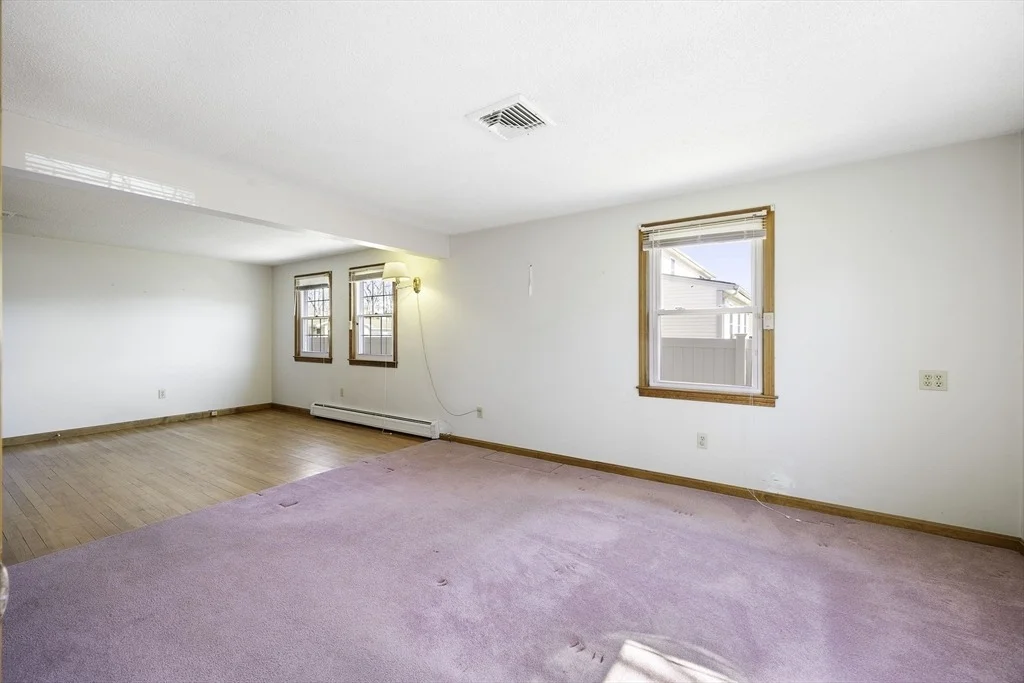 Photo of 47 Boucher Cir