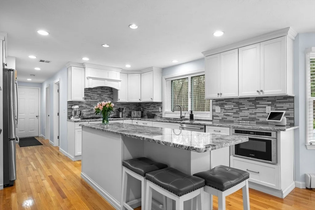 Photo of 9 Windsor Dr