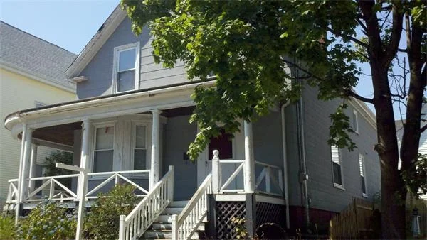 Photo of 18 Merrill Ave