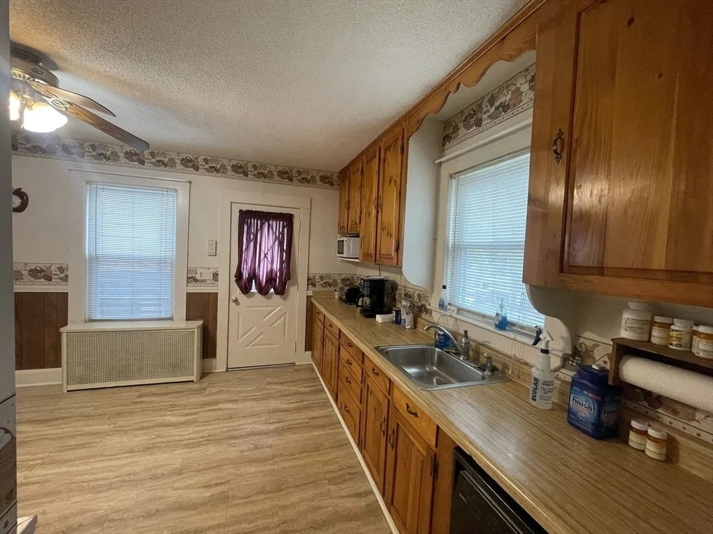 Photo of 384 Elliott St