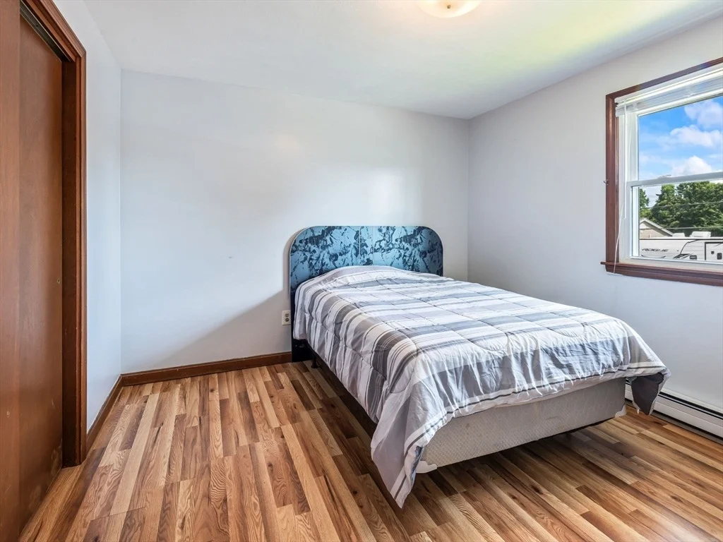 Photo of 39 Barbara Ave