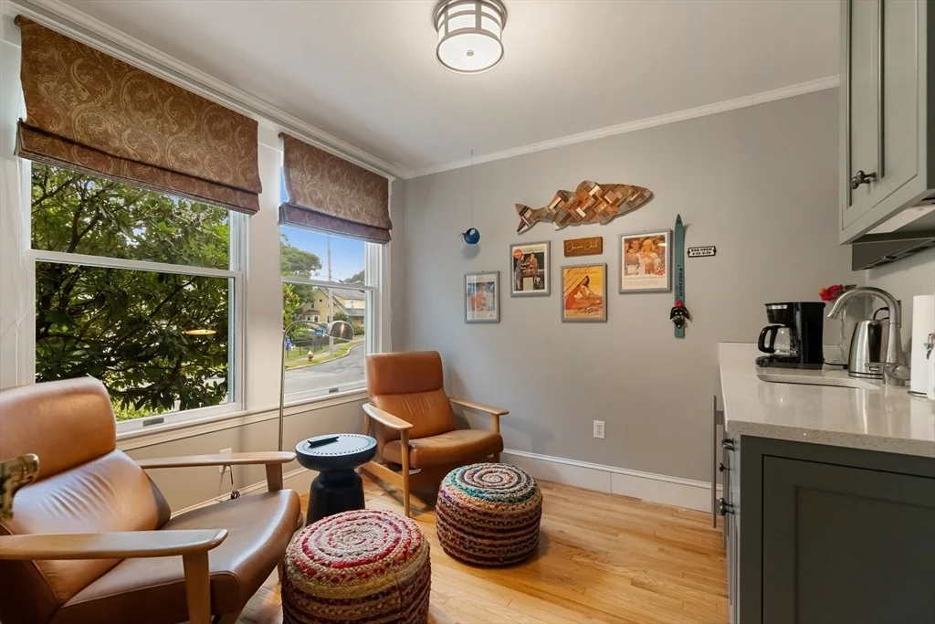 Photo of 115 Aspen Rd