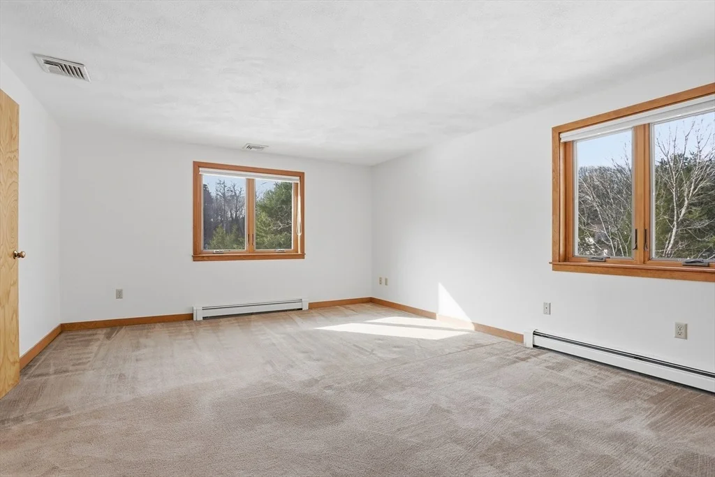 Photo of 10 Laurel Lane