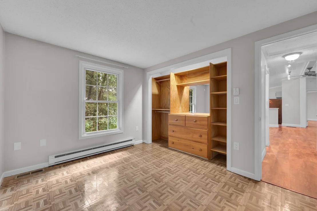 Photo of 139 Podunk Rd
