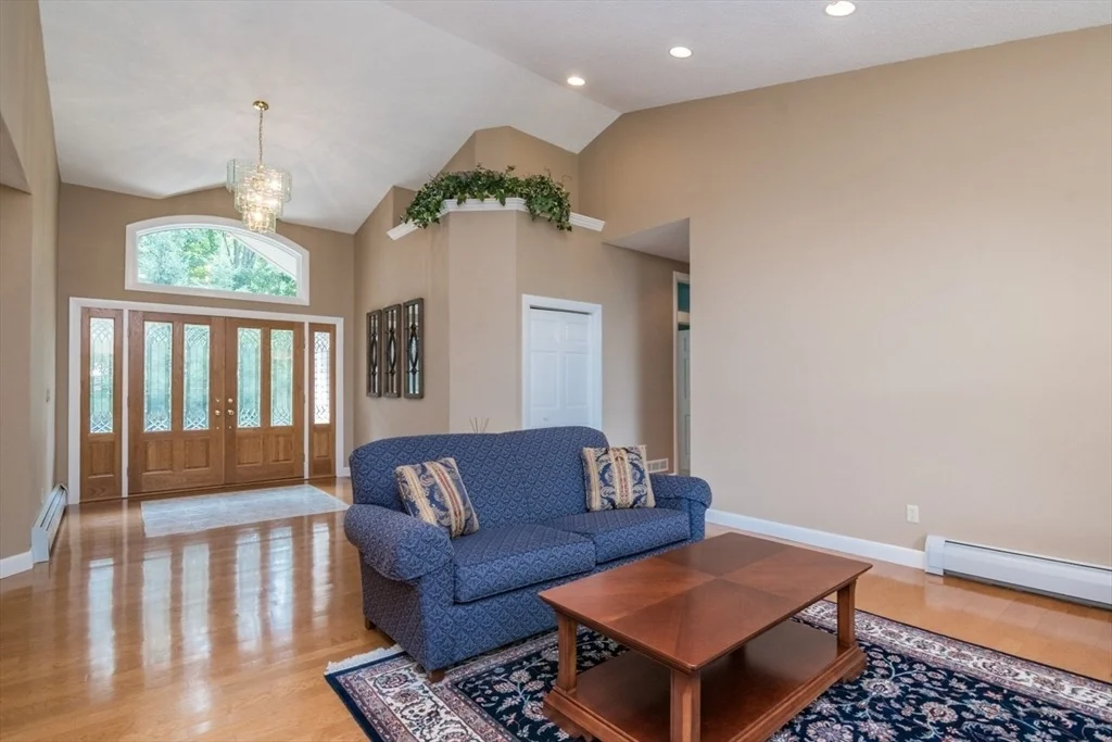 Photo of 82 Mountain View Dr.