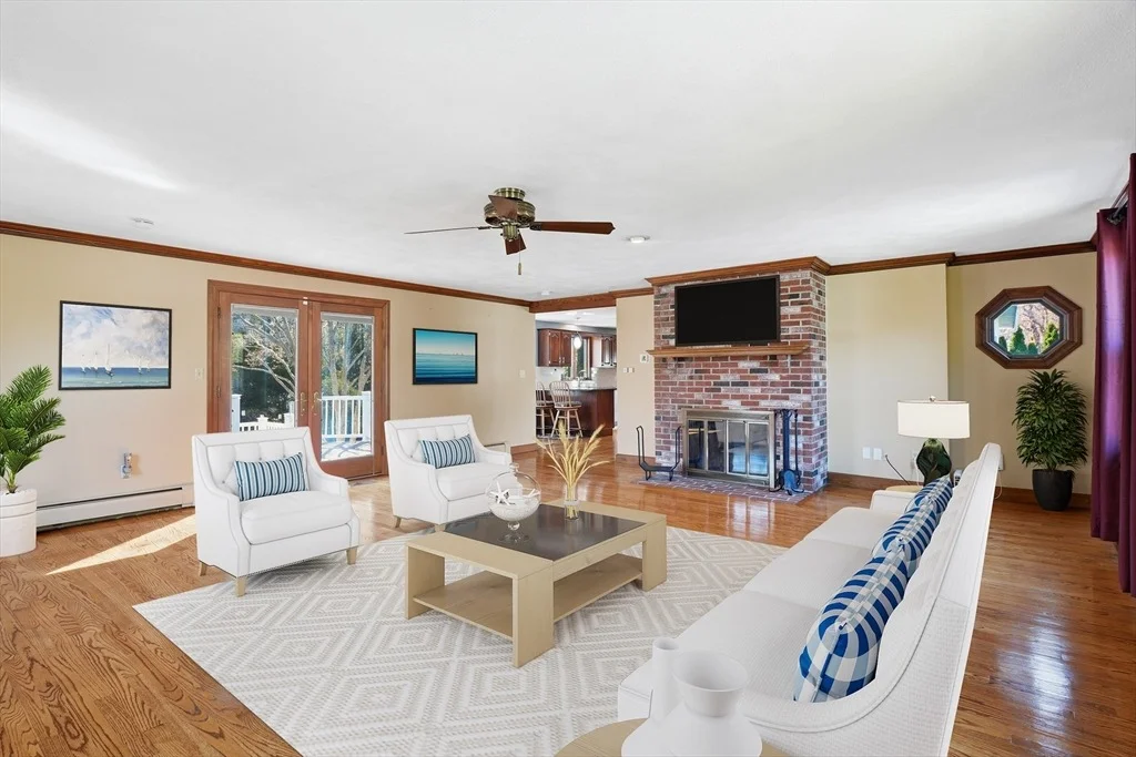 Photo of 10 Oxbow Rd