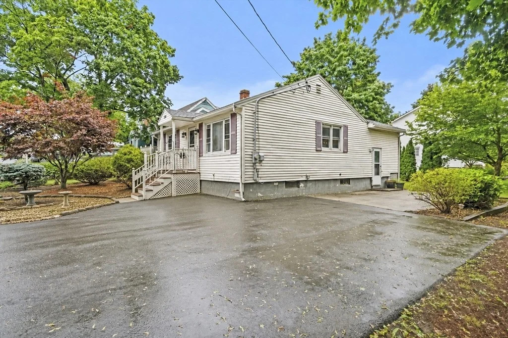 Photo of 134 Marshall Ave