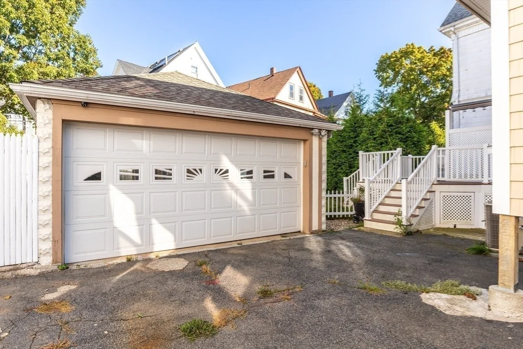 Photo of 34 Maple Avenue