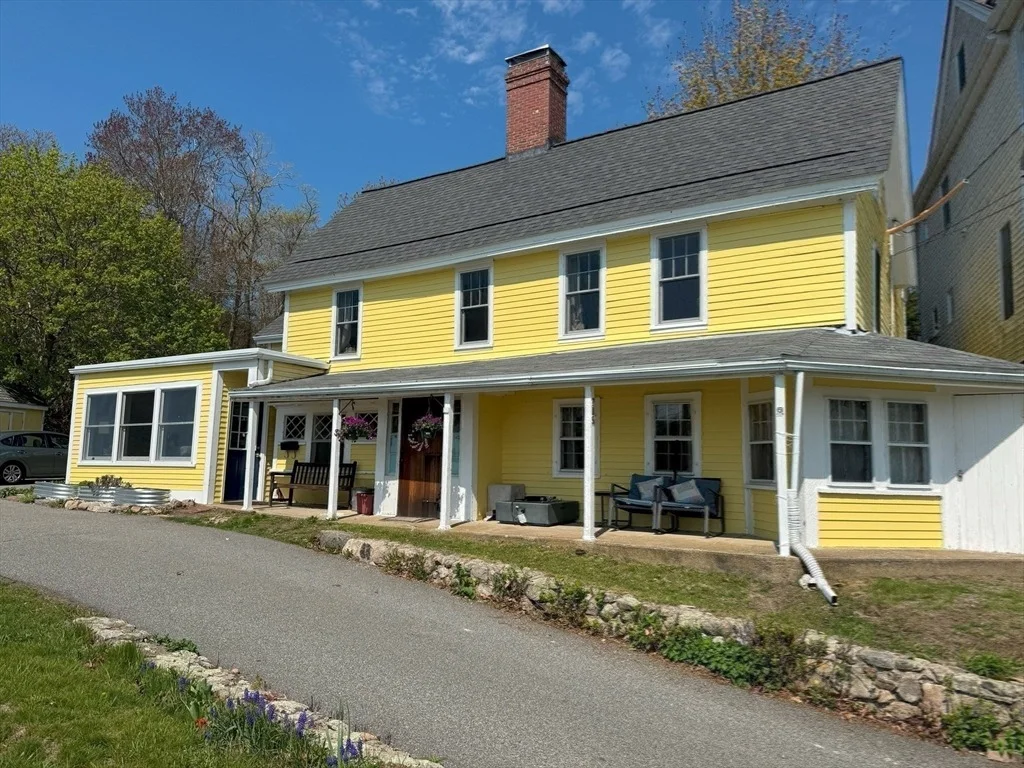 Photo of 205 Western Avenue