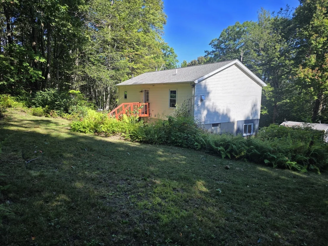 Photo of 97 Orange Rd