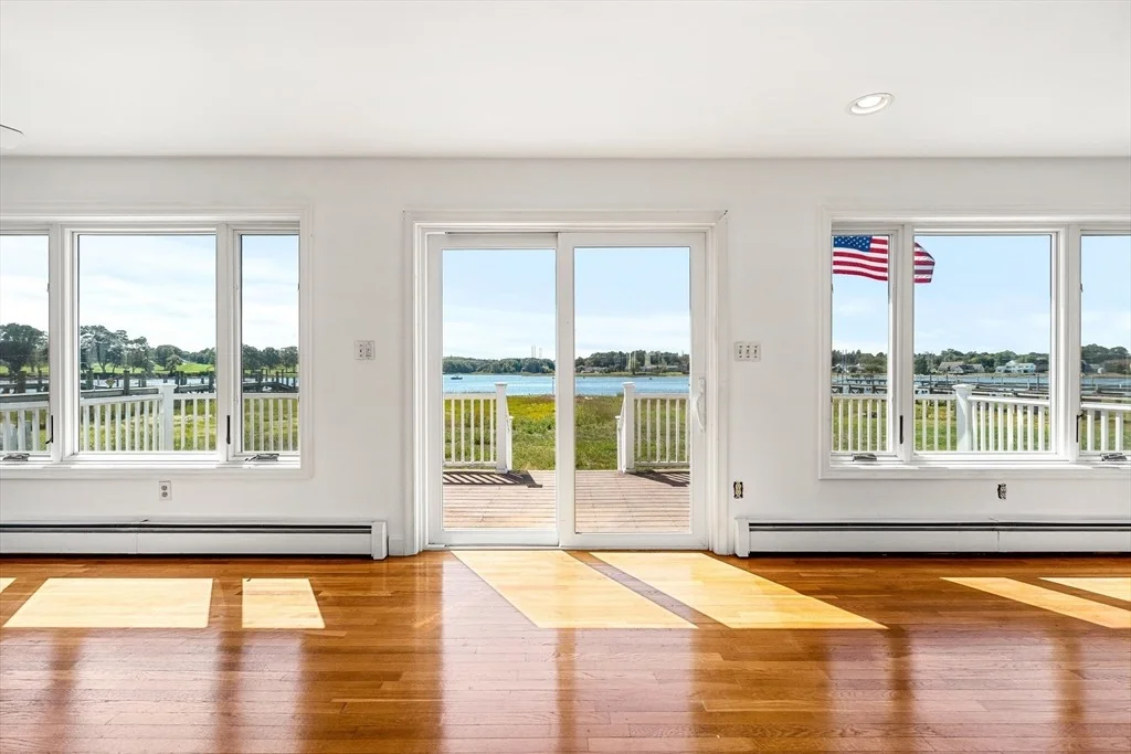 Photo of 12 Fosters Point