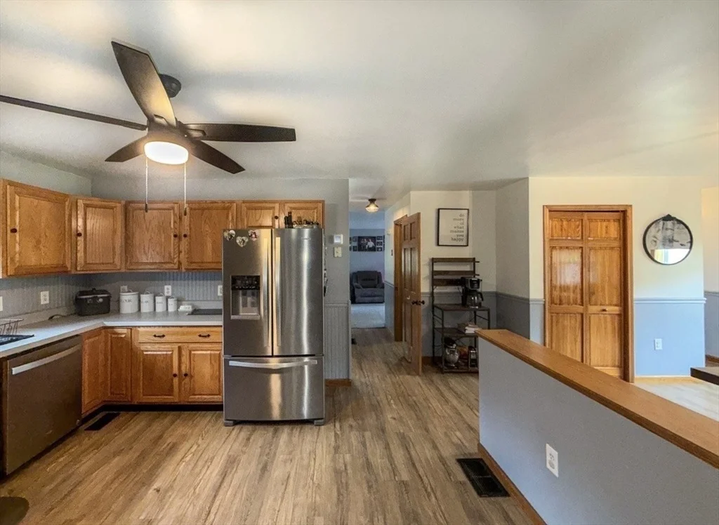 Photo of 261 Greenwich Rd
