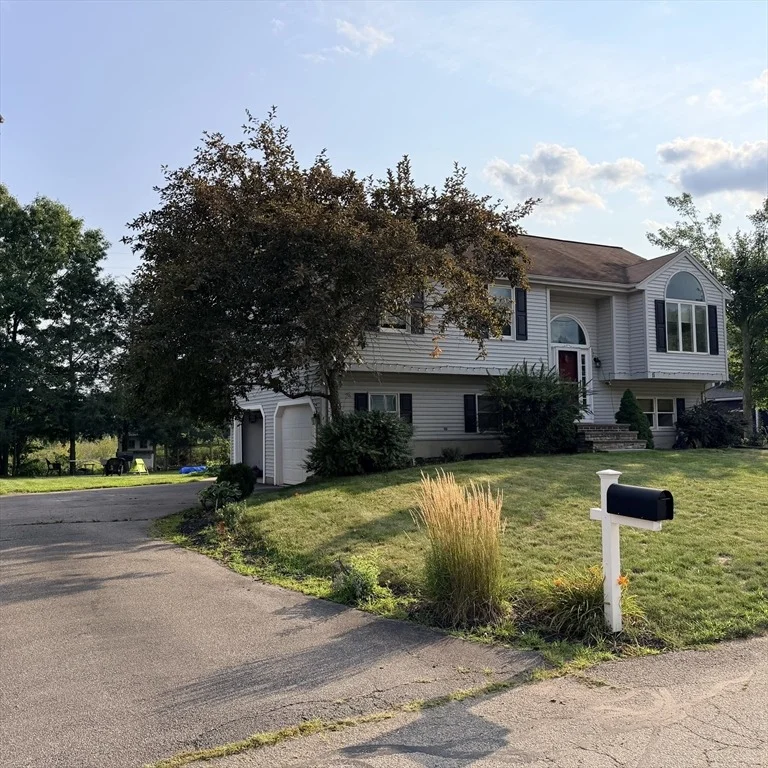 Photo of 11 Thyme Ln