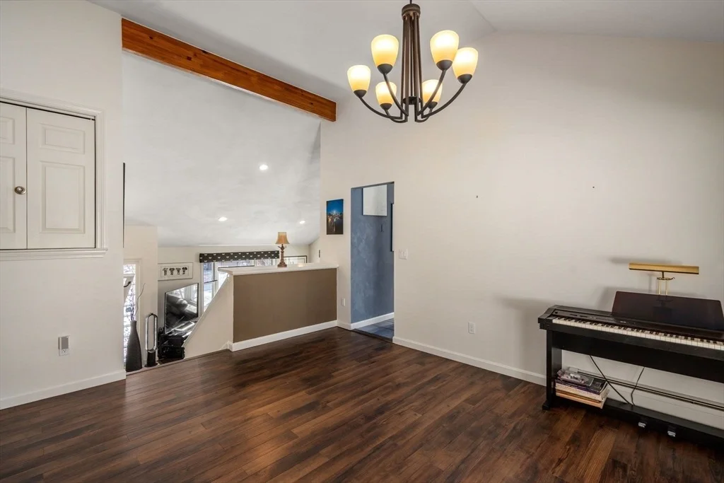 Photo of 90 Bjorklund Ave