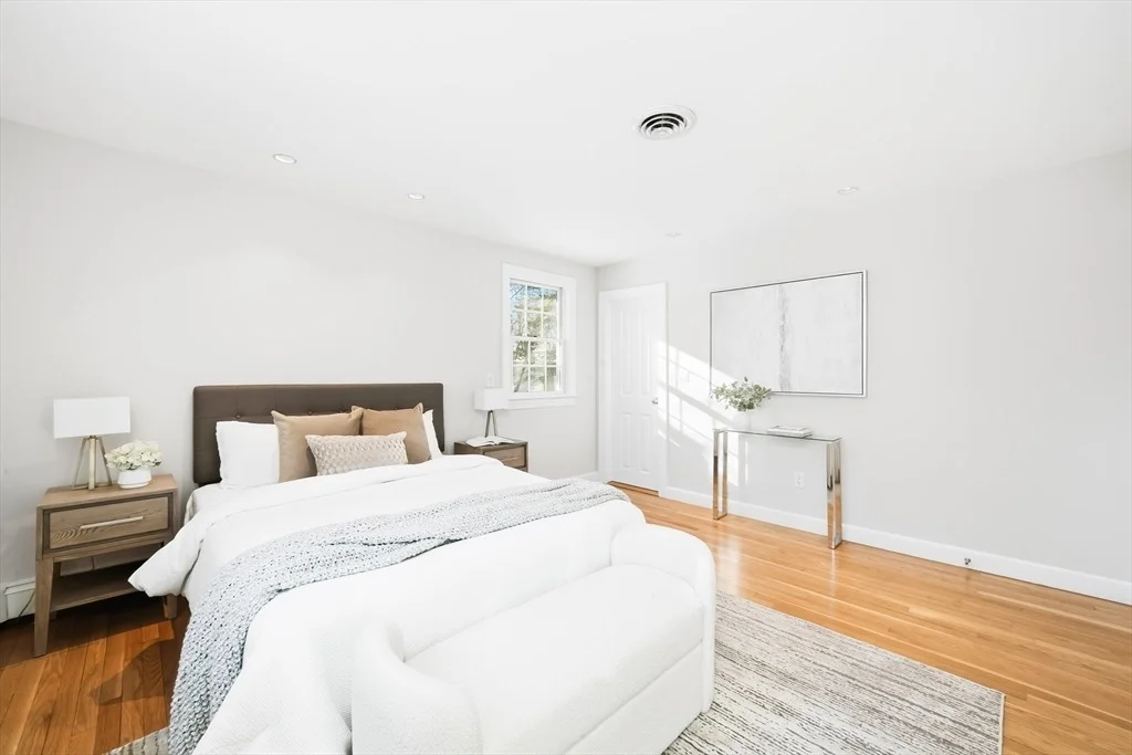 Photo of 10 Trinity Rd