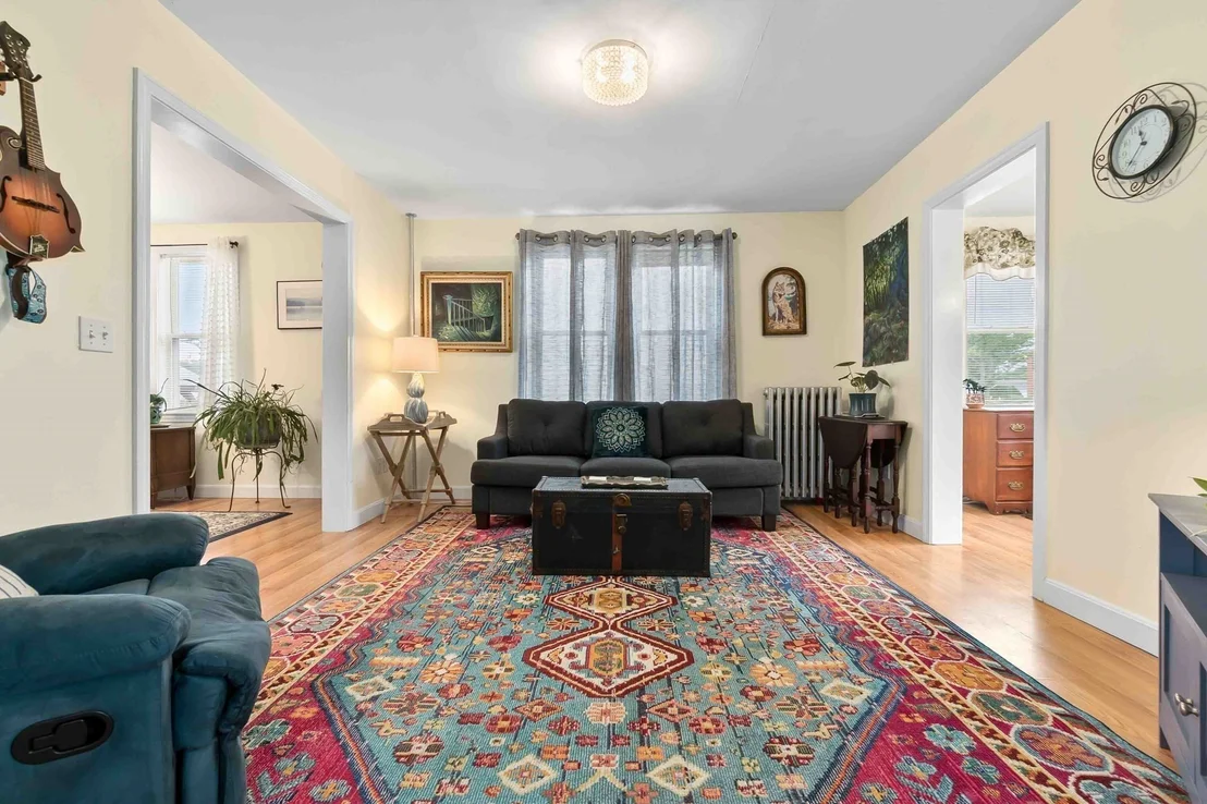 Photo of 5 Walcott Rd