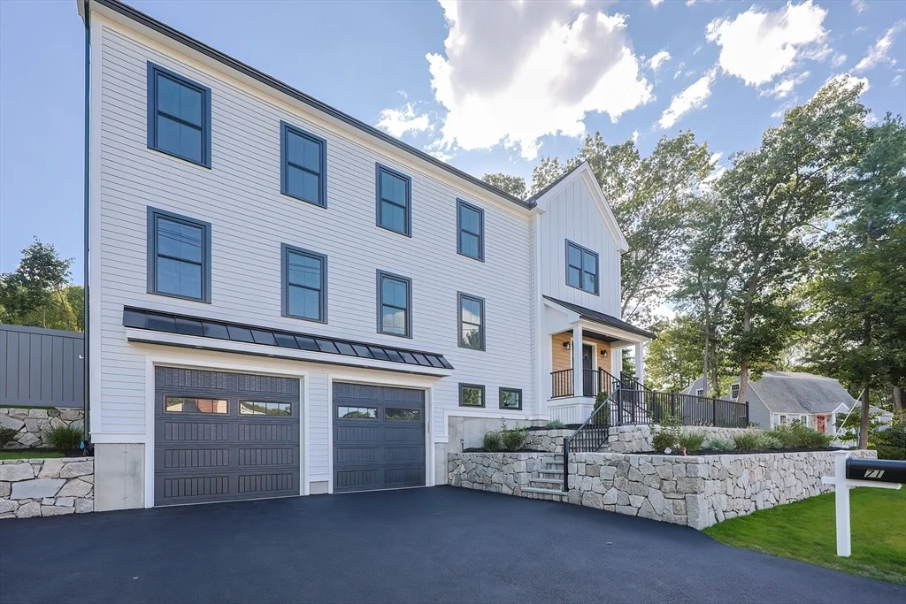 Photo of 71 Old Nahant Rd
