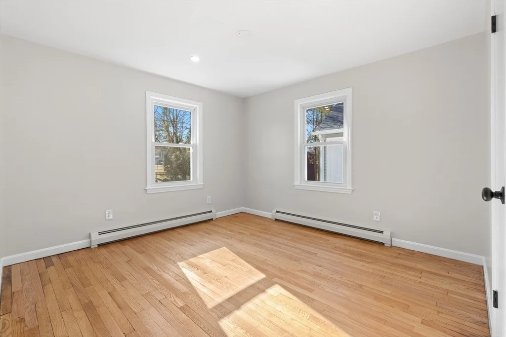 Photo of 2 Glen Forest Lane