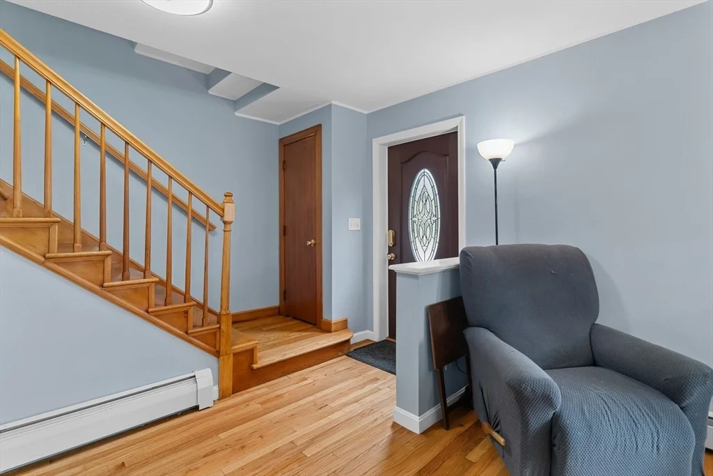 Photo of 10 Wesley Dr